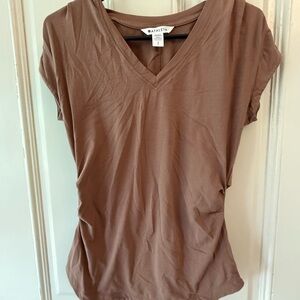 Athleta Women's Tan V-Neck Short Sleeve Tee